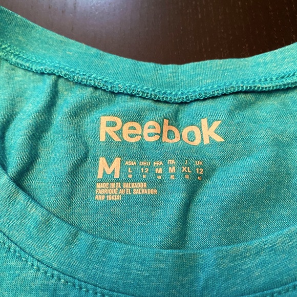 Reebok tank top - Picture 4 of 4